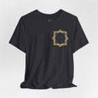 Majeta Script Frame Tee — "No Note, No Worry" White Short Sleeve T-Shirt
