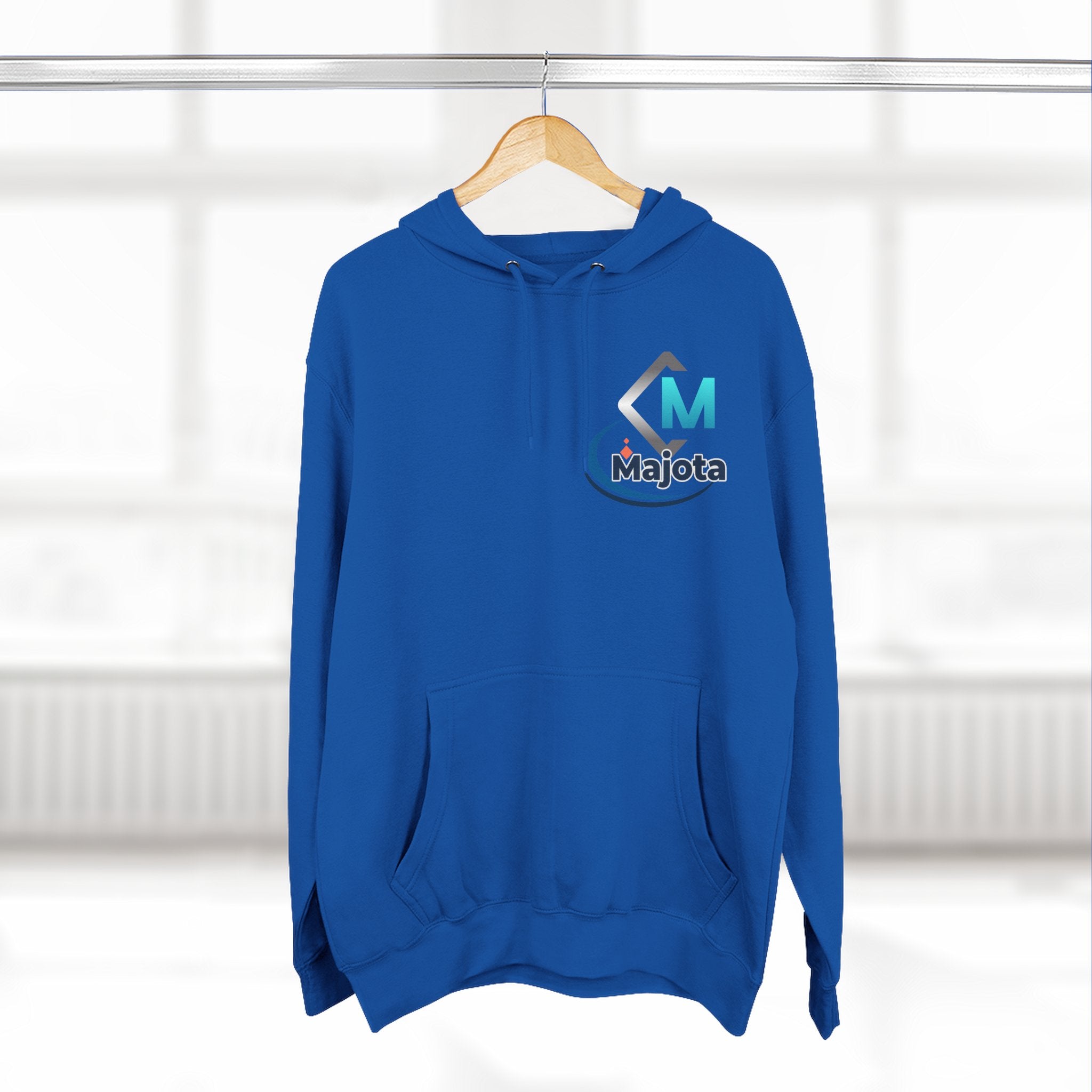 Majota Logo Hoodie – Lightweight White Fleece Pullover